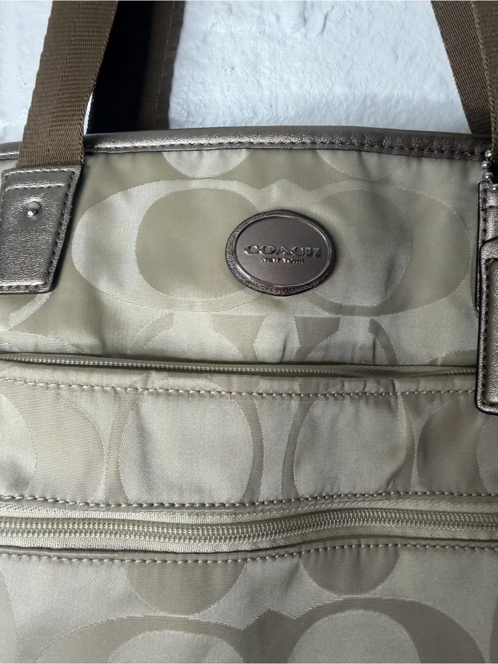 COACH Metallic & Beige Baby Bag or Tote with Shoulder Strap and Hangtag F77577